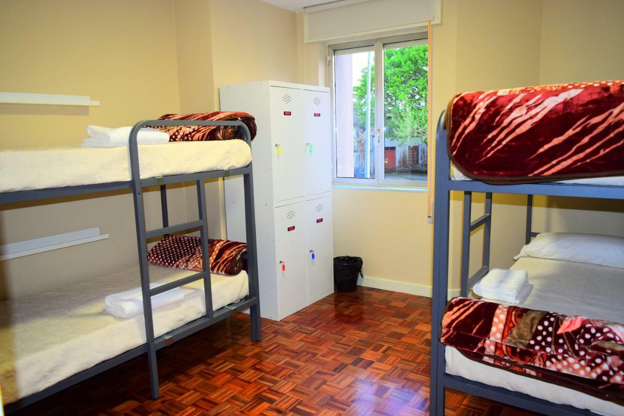 Albergue Mirás Sigueiro Esterno foto